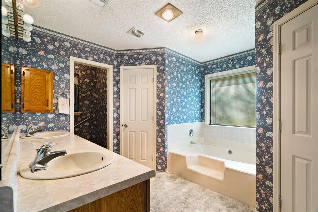 310 SE 35th - Photo 10