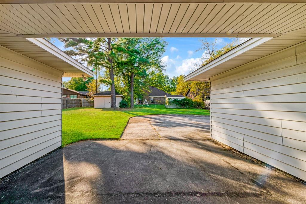 310 SE 35th - Photo 15