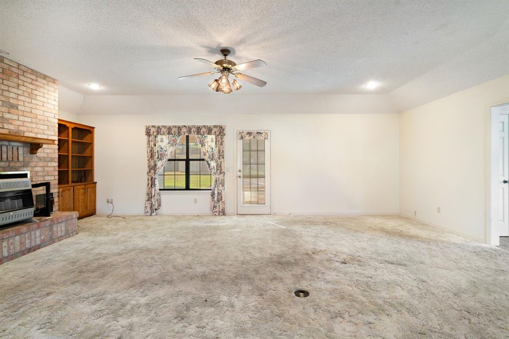 310 SE 35th - Photo 4