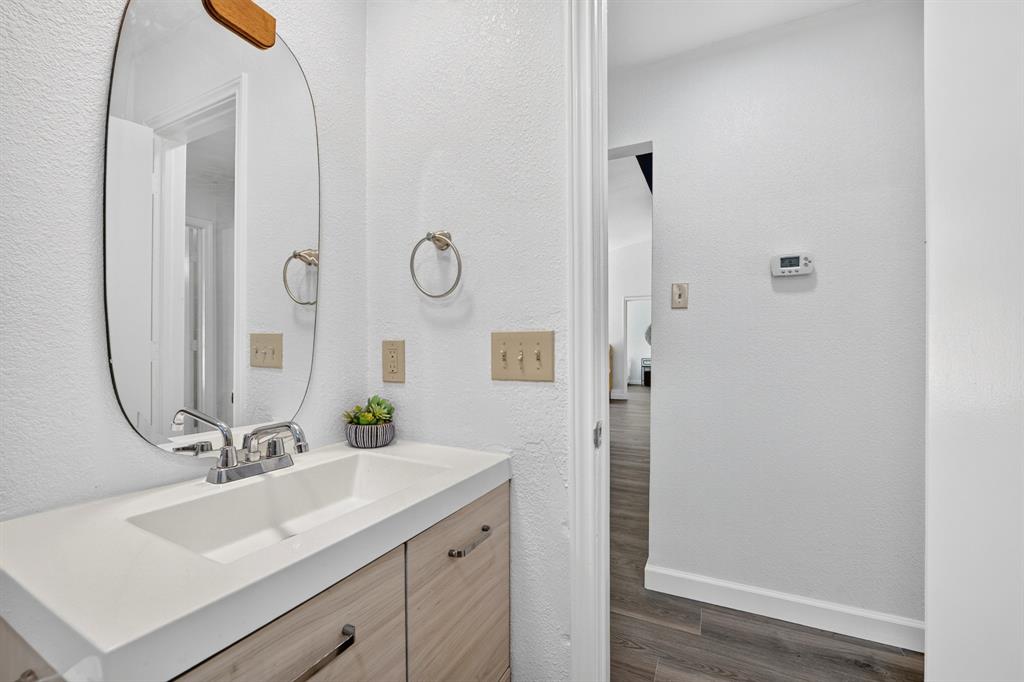 1534 Twin Post Drive - Photo 25