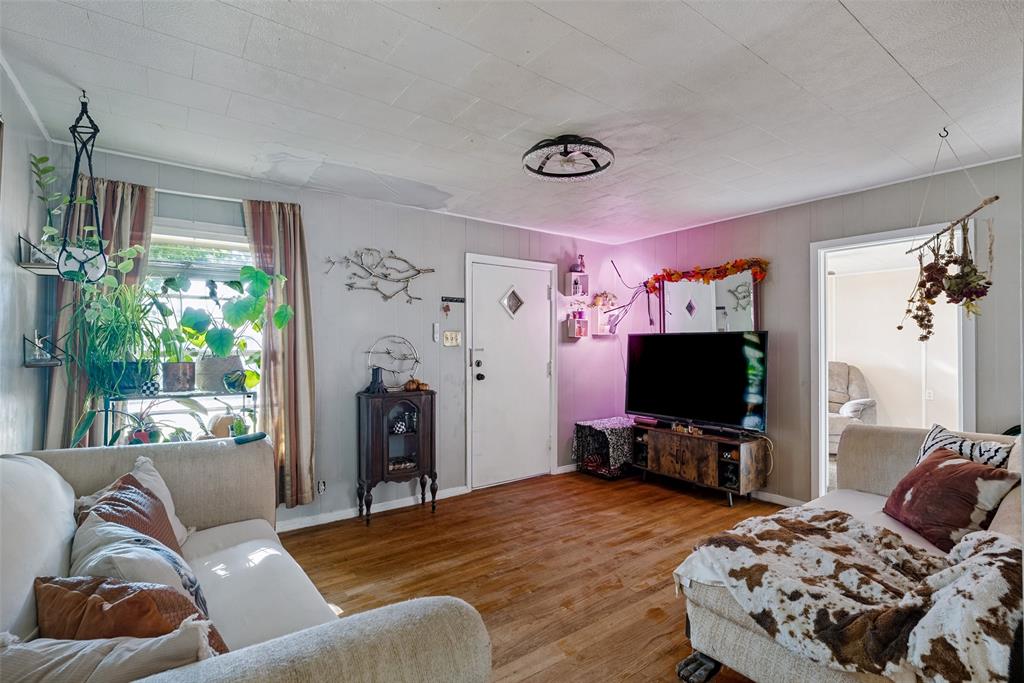 532 Euclid Street - Photo 3