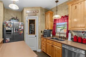 213 Northline Road - Photo 10