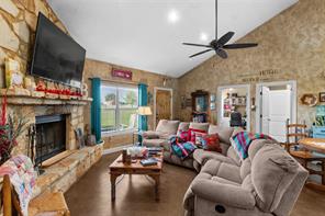 213 Northline Road - Photo 3