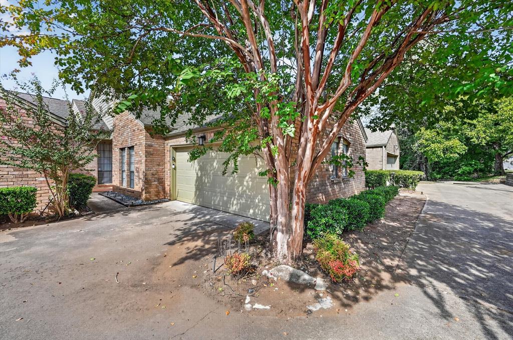 622 Crowley Road - Photo 28