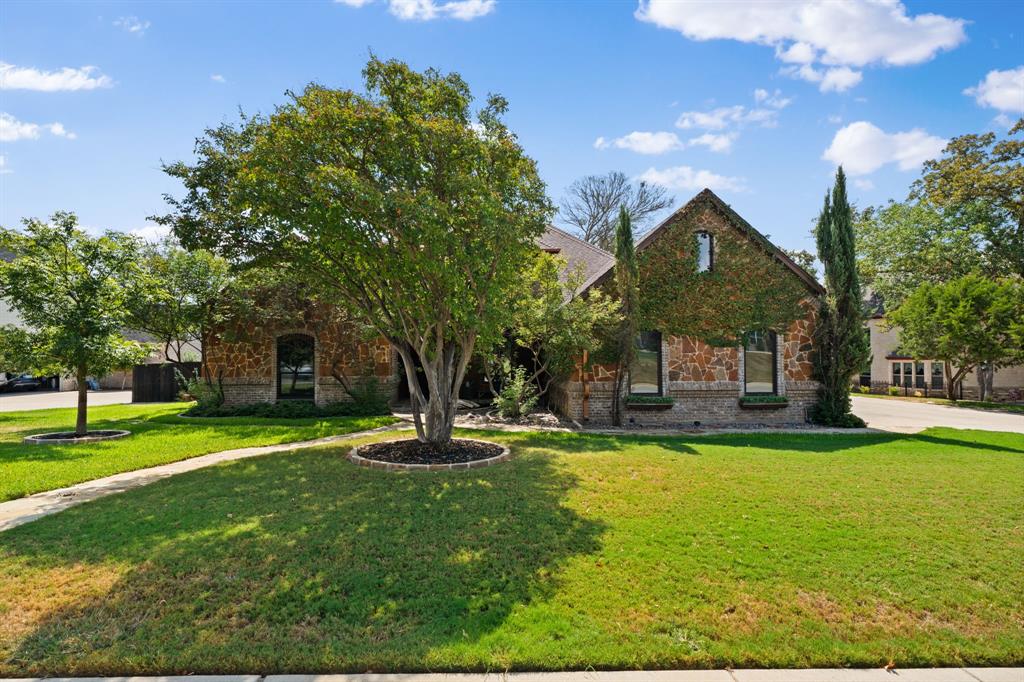 3602 Lakeway Drive - Photo 1