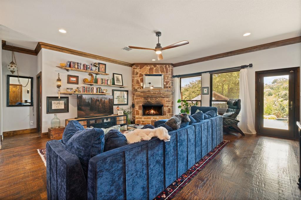 3602 Lakeway Drive - Photo 7