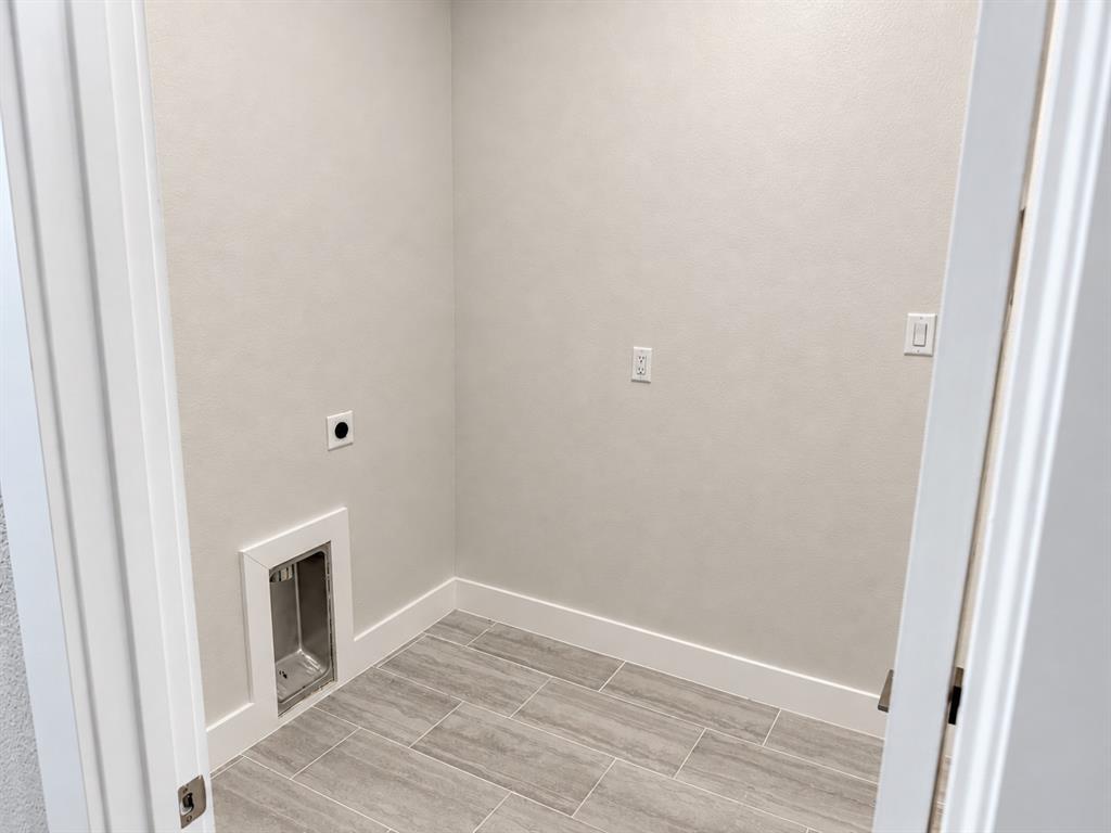 241 Poinsetta Drive - Photo 17