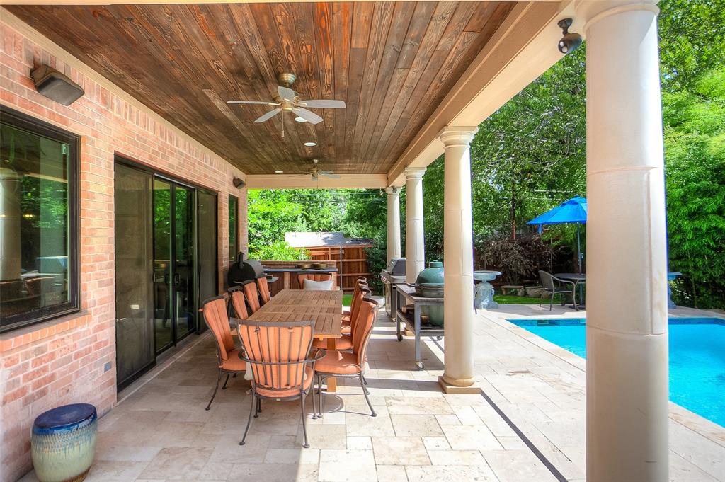 2455 Halloran Street - Photo 40