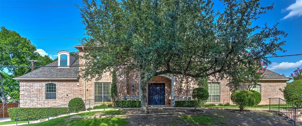 2455 Halloran Street - Photo 7