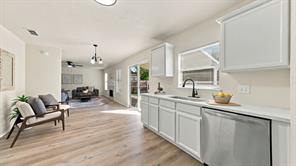 7007 Bridlewood Drive - Photo 9