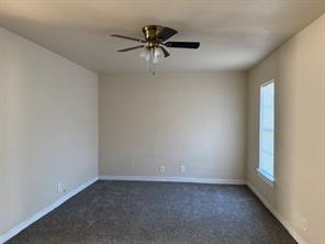 319 Avenue I - Photo 3