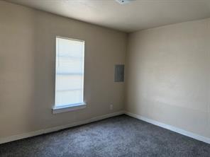 319 Avenue I - Photo 6