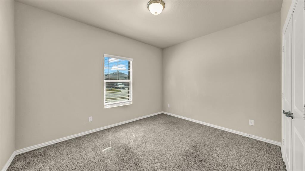 2860 Fox Trail Lane - Photo 4