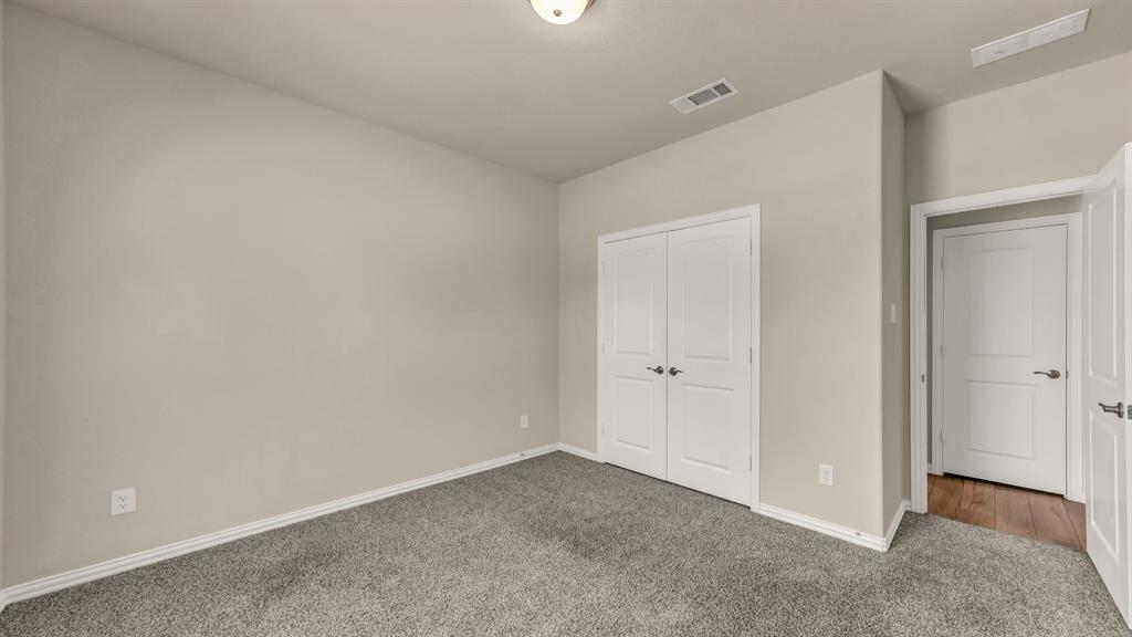 2860 Fox Trail Lane - Photo 5