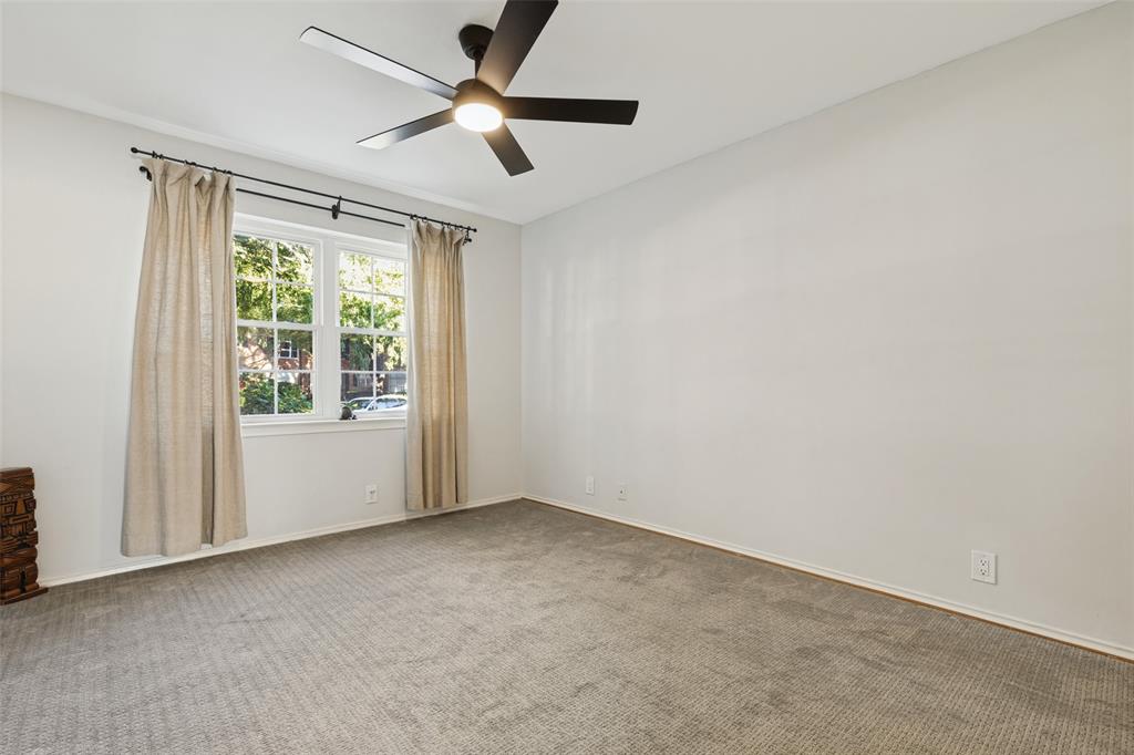 3008 Mahanna Springs Drive - Photo 8