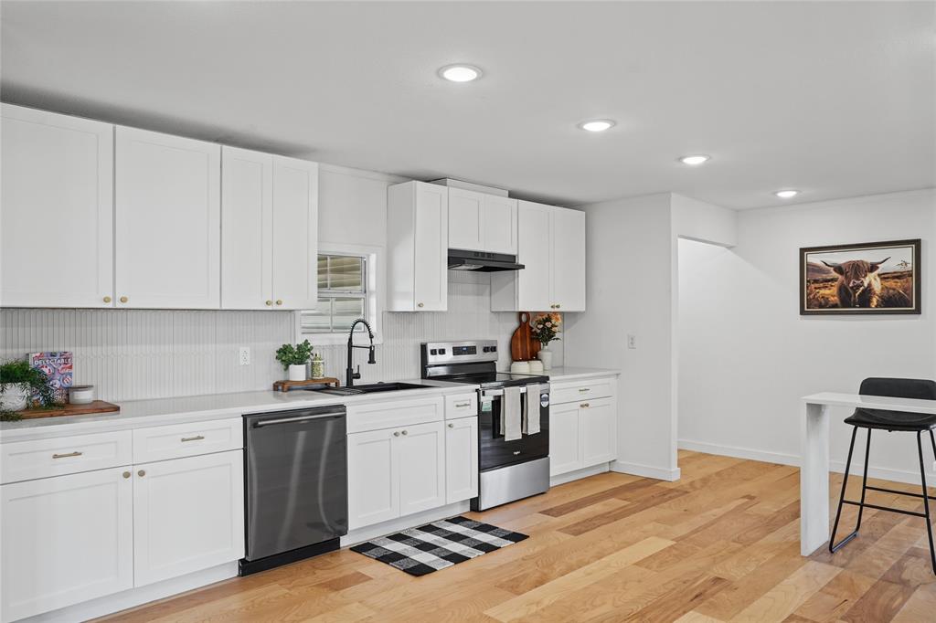 5845 Farm Road 71 W - Photo 21