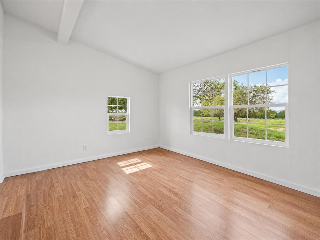 5845 Farm Road 71 W - Photo 4