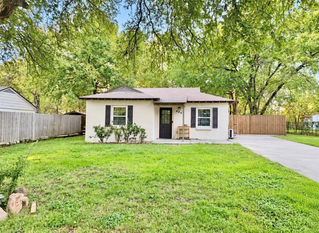404 Sands Court - Photo 1