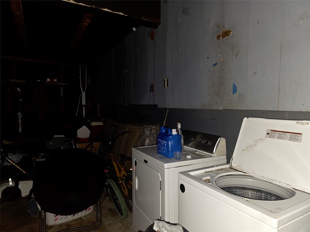 2513 Roseland Street - Photo 14