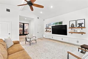 6387 Greenway Road - Photo 21