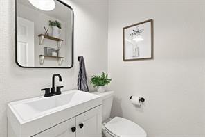 6387 Greenway Road - Photo 34