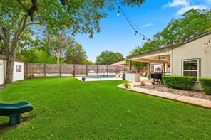 6387 Greenway Road - Photo 40