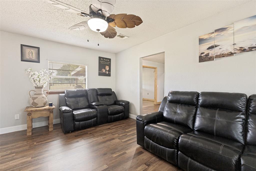 7400 County Road 131A - Photo 4