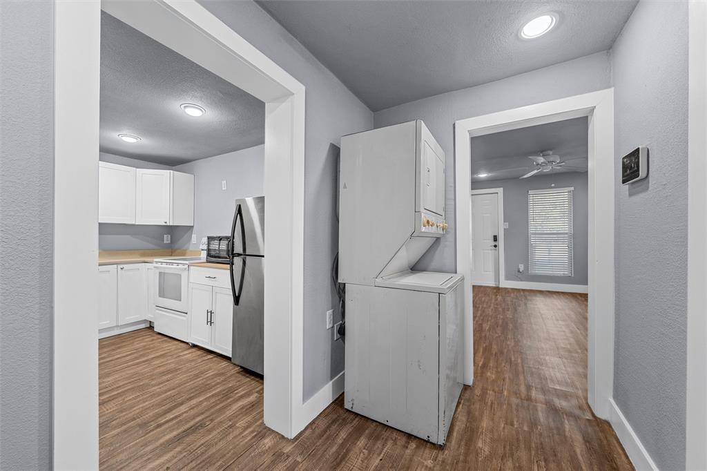 2222 Speight Avenue - Photo 4