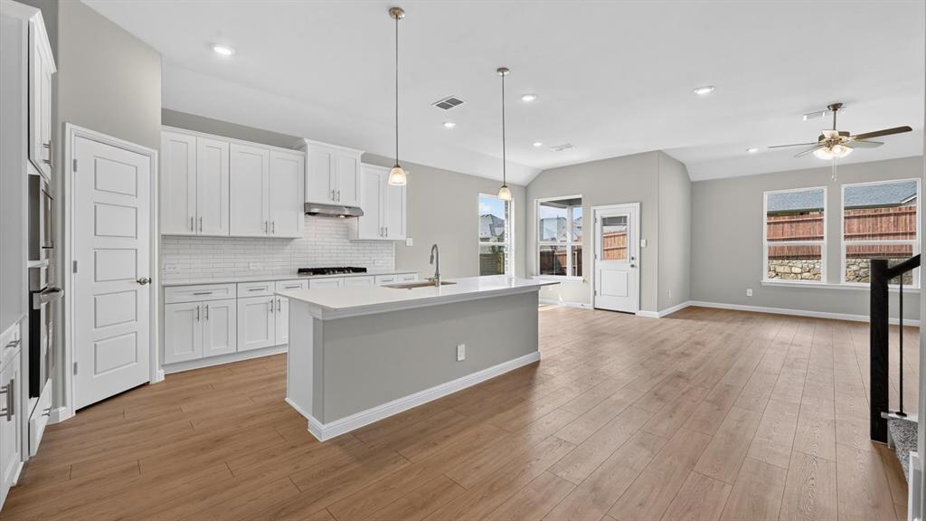 15068 SPLENDOR Street - Photo 2