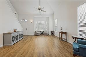 826 Hazels Way - Photo 2