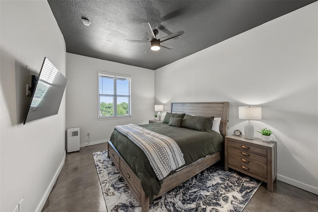 201 W Lancaster Avenue - Photo 22