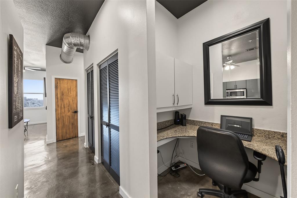 201 W Lancaster Avenue - Photo 5