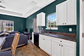 617 Mulberry - Photo 8