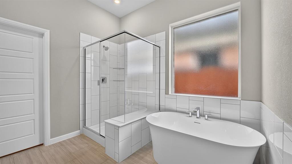 724 CELESTIAL Way - Photo 15