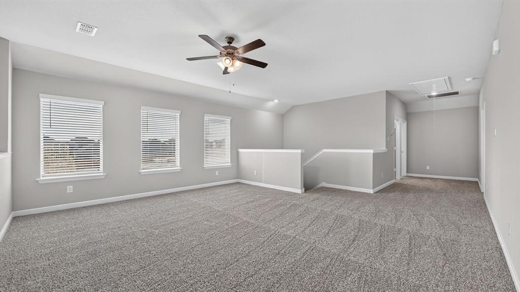 724 CELESTIAL Way - Photo 22