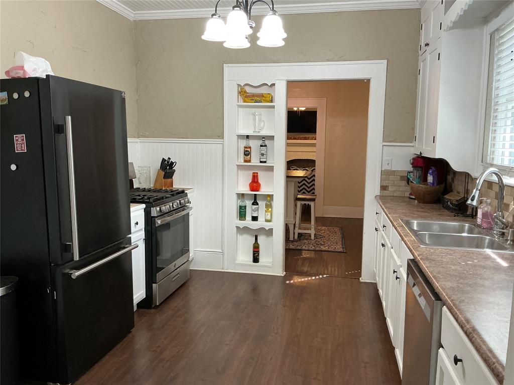 1812 Sycamore Avenue - Photo 4