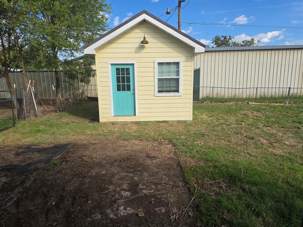 1117 Bradley Drive - Photo 10