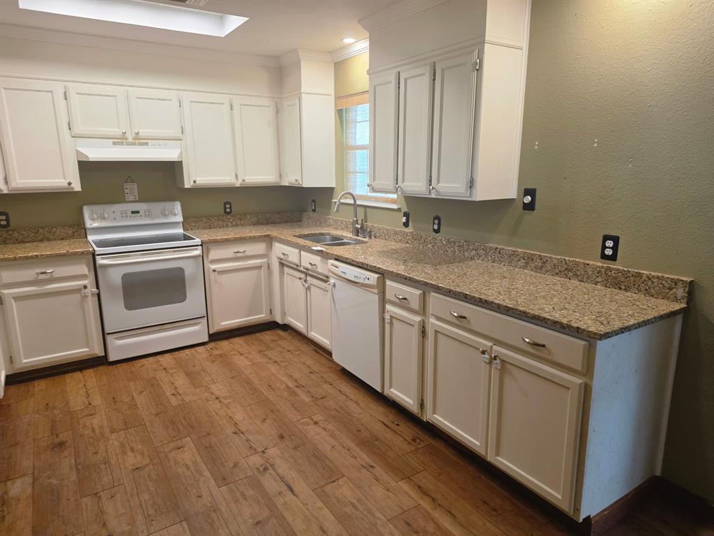 1117 Bradley Drive - Photo 16