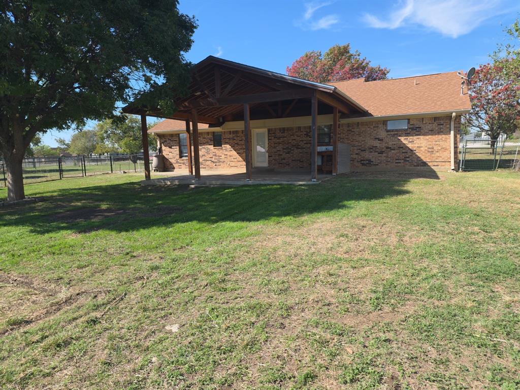 1117 Bradley Drive - Photo 6