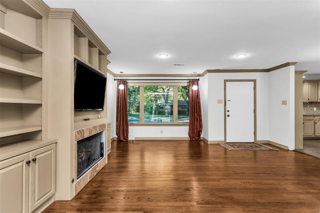 924 Sylvania Drive - Photo 10