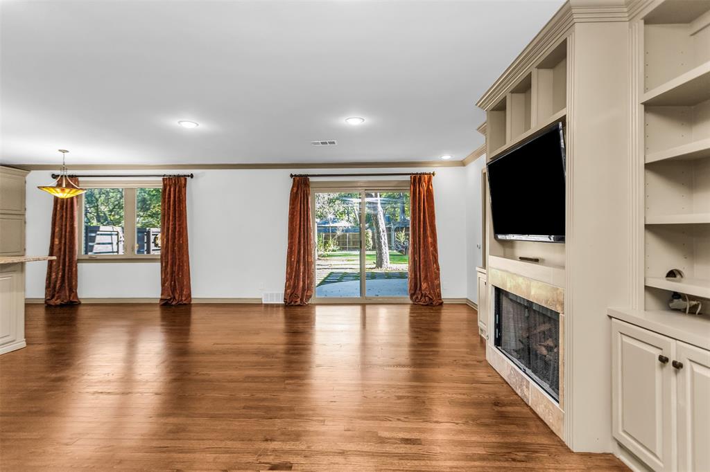 924 Sylvania Drive - Photo 11