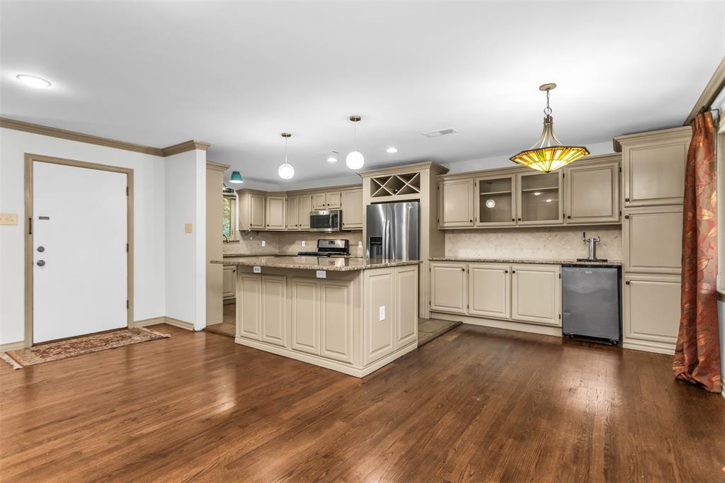 924 Sylvania Drive - Photo 14