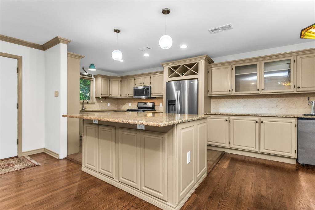 924 Sylvania Drive - Photo 15