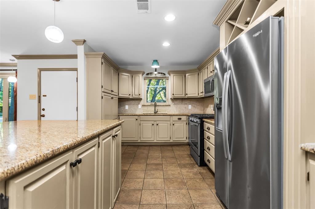 924 Sylvania Drive - Photo 19