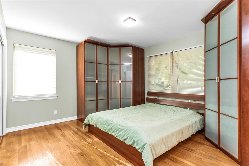 924 Sylvania Drive - Photo 24