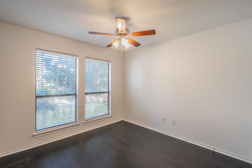 7924 Fox Chase Drive - Photo 10