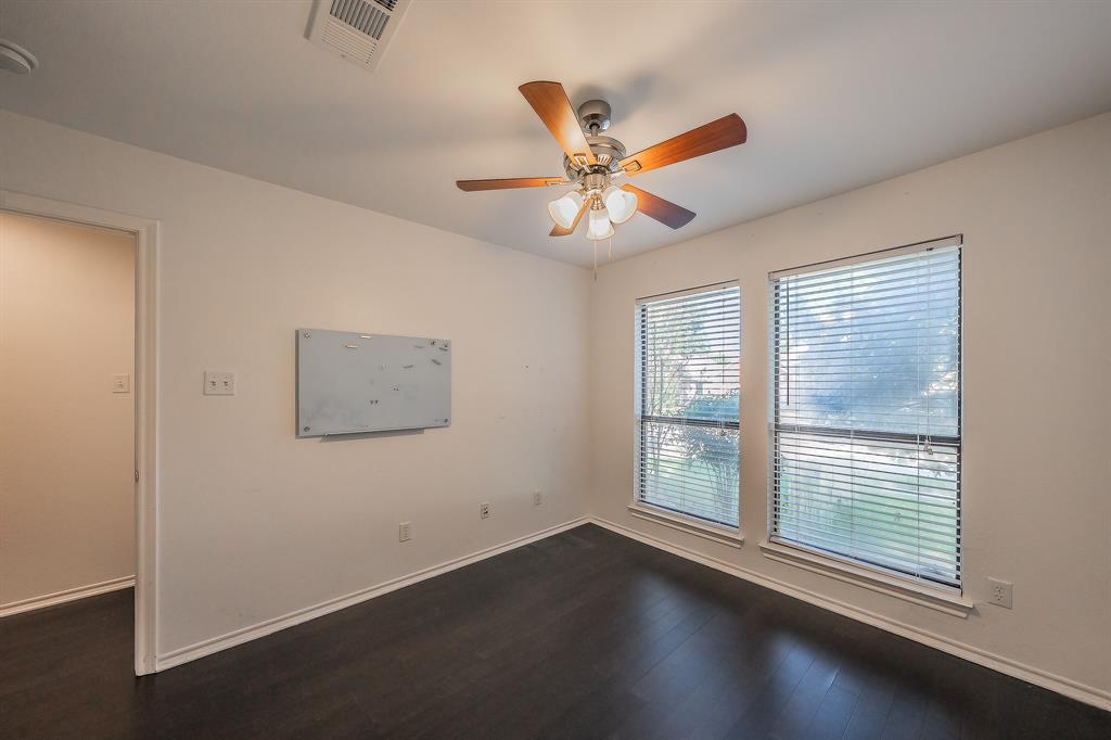 7924 Fox Chase Drive - Photo 11