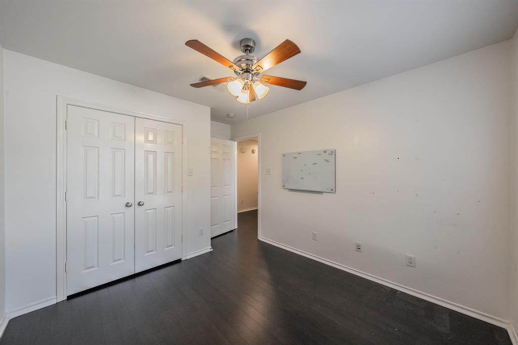 7924 Fox Chase Drive - Photo 12