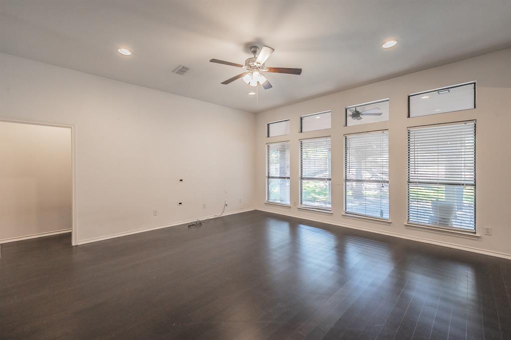 7924 Fox Chase Drive - Photo 15