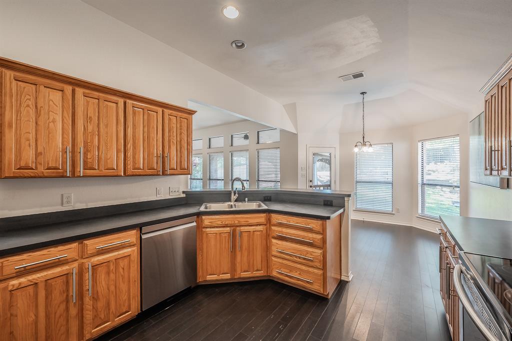 7924 Fox Chase Drive - Photo 23